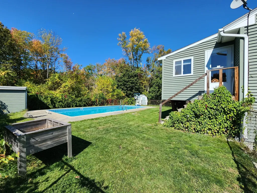 14 Fuller Drive Winslow ME 04901