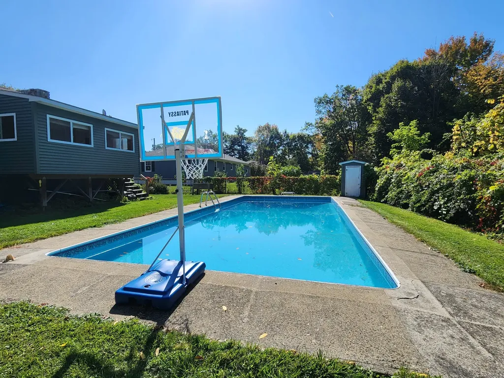 14 Fuller Drive Winslow ME 04901