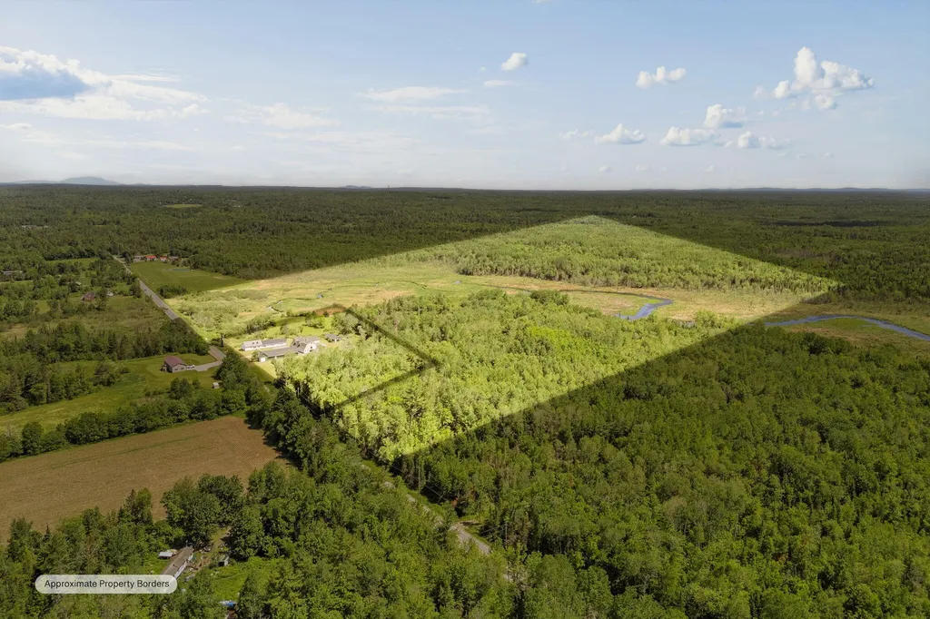 2979 Hudson Road Hudson ME 04449