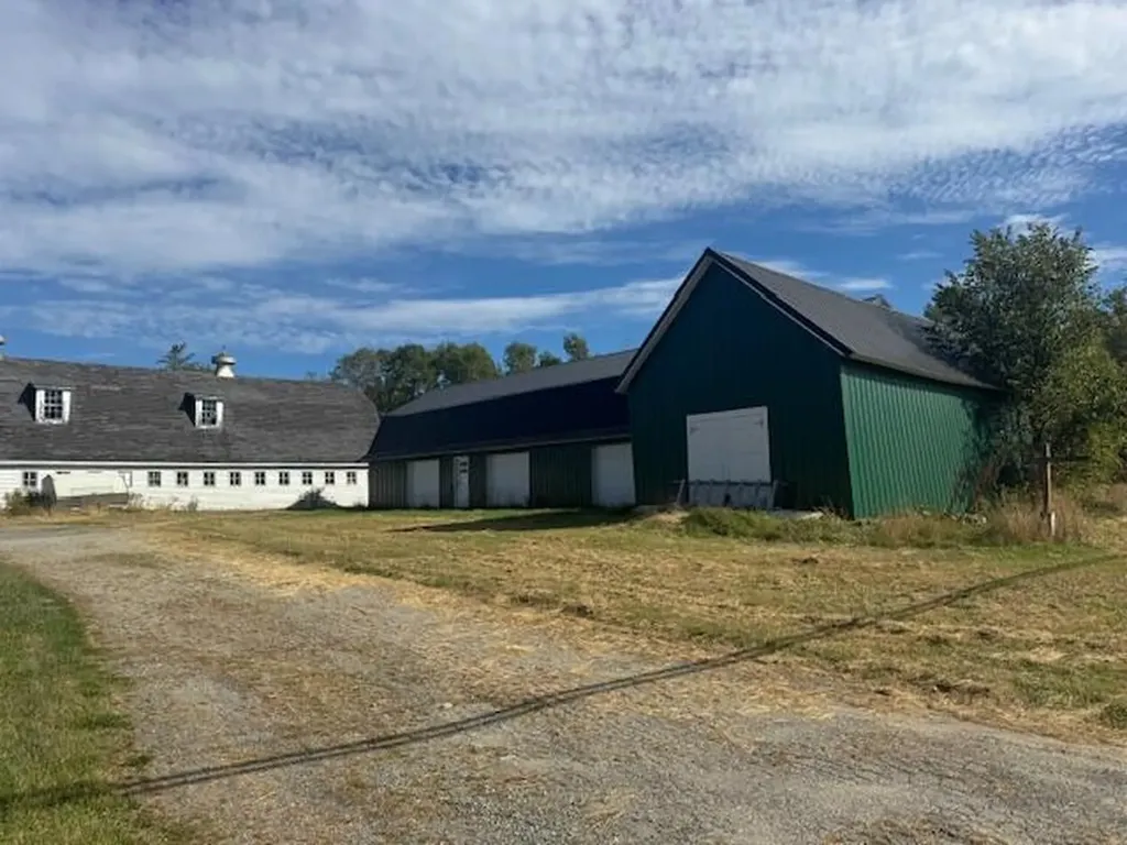 2979 Hudson Road Hudson ME 04449