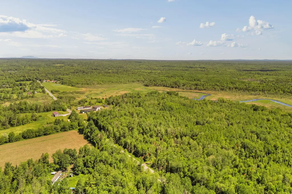 2979 Hudson Road Hudson ME 04449