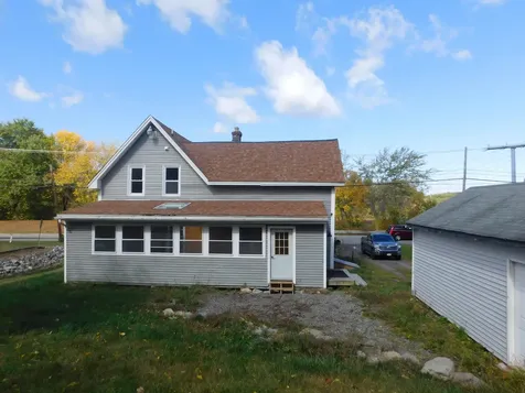 15 Main Road Eddington ME 04428