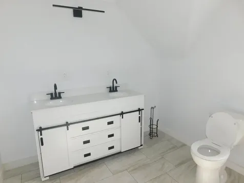 15 Main Road Eddington ME 04428