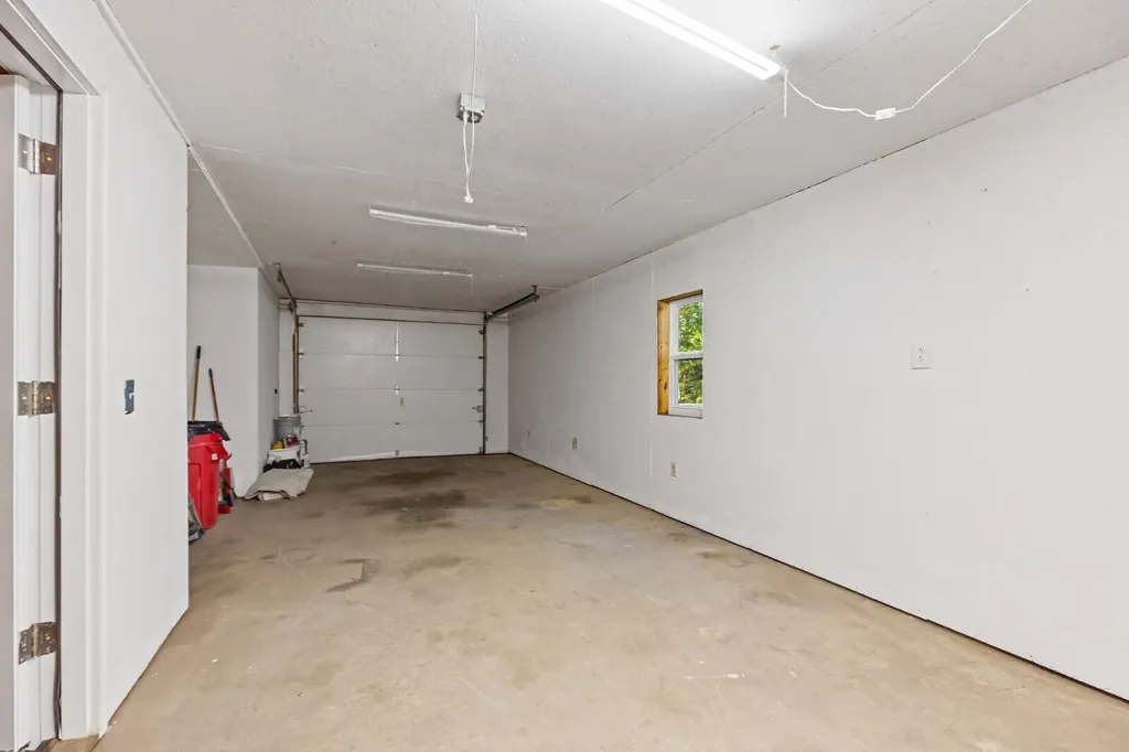 369 Sandy River Road Fayette ME 04349