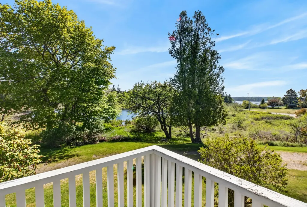 366 Mooseneck Road Addison ME 04606