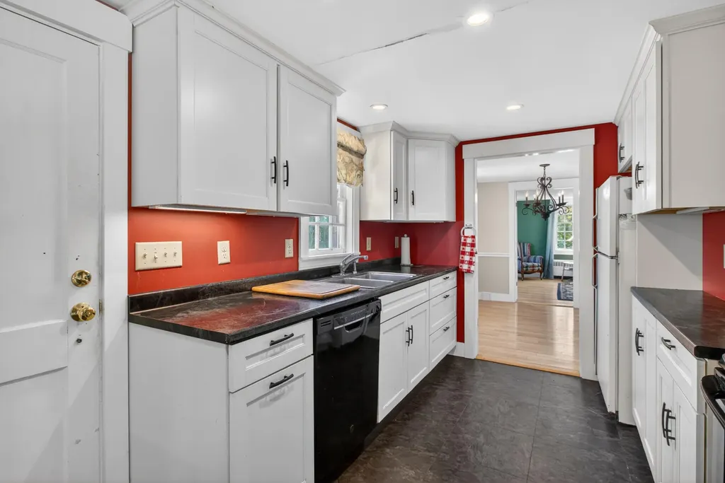 366 Mooseneck Road Addison ME 04606