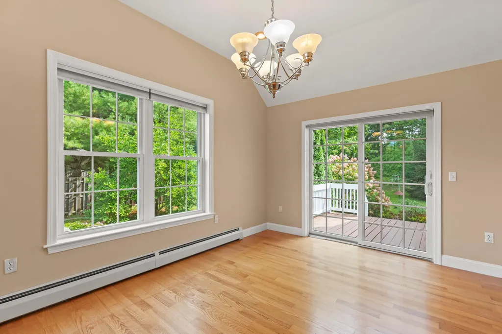 21 Riverside Drive Alfred ME 04002
