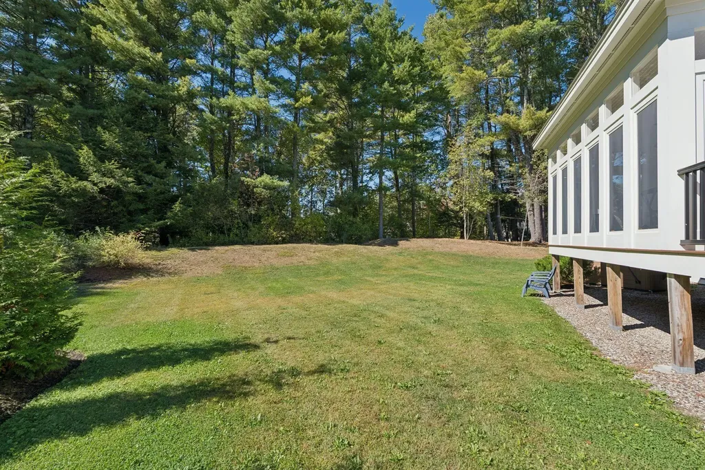 2 Bradbury Way Cumberland ME 04021