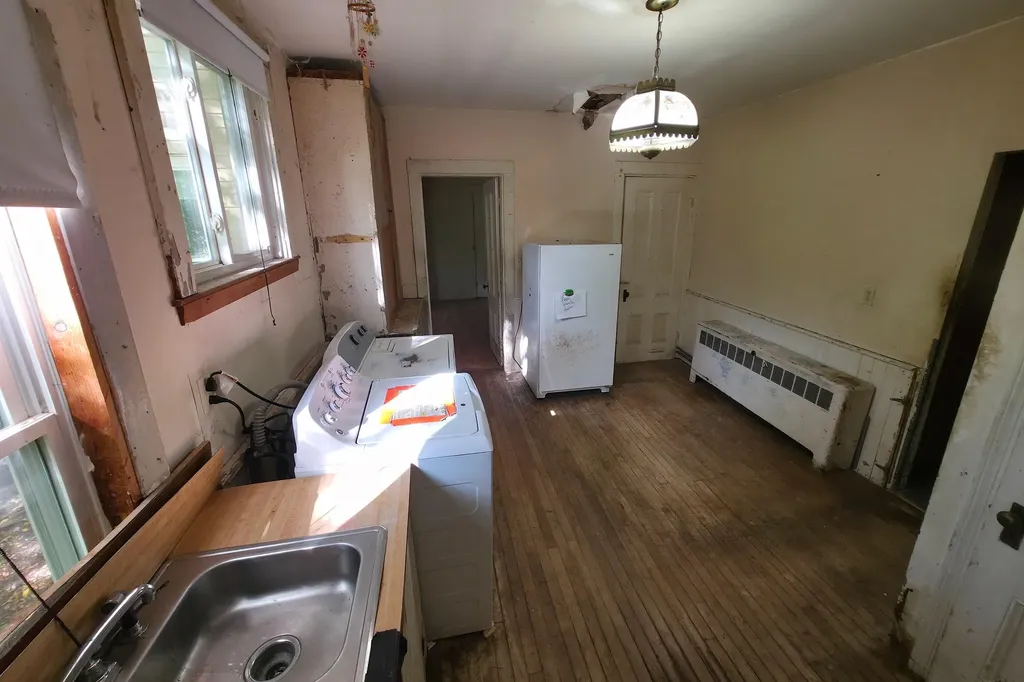 7 Forest Avenue Orono ME 04473