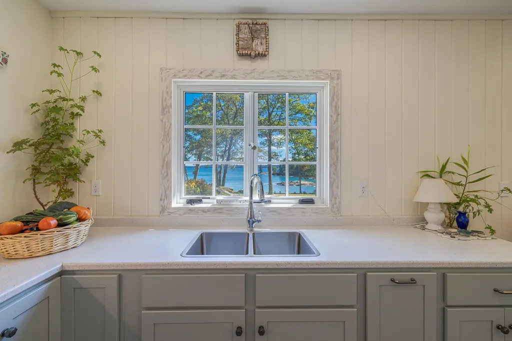 492 Parker Point Road Blue Hill ME 04614