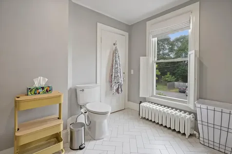 51 Grove Street Bangor ME 04401