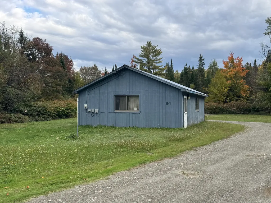 1147 Dover Road Garland ME 04939