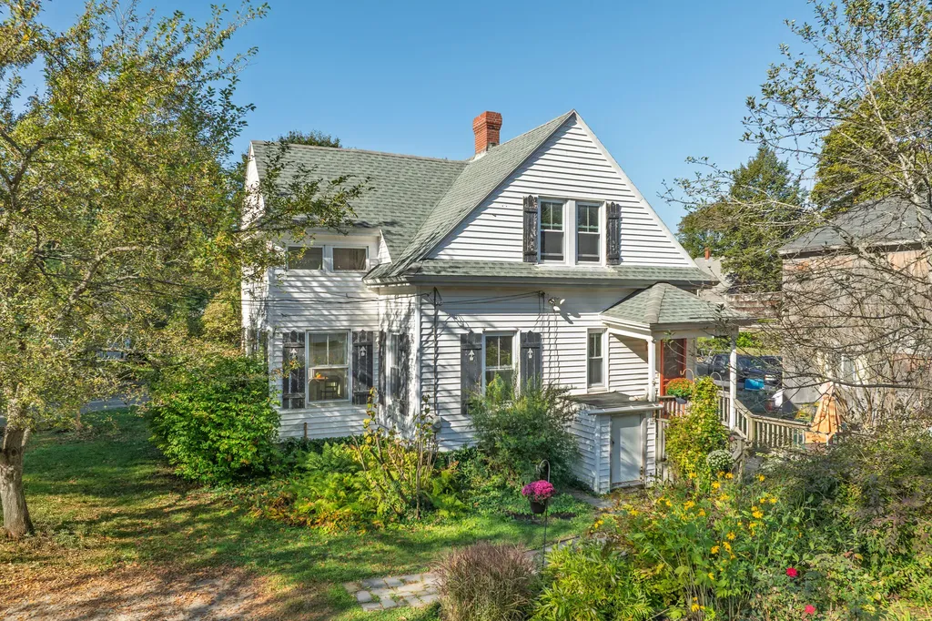 18 Doyle Street Westbrook ME 04092