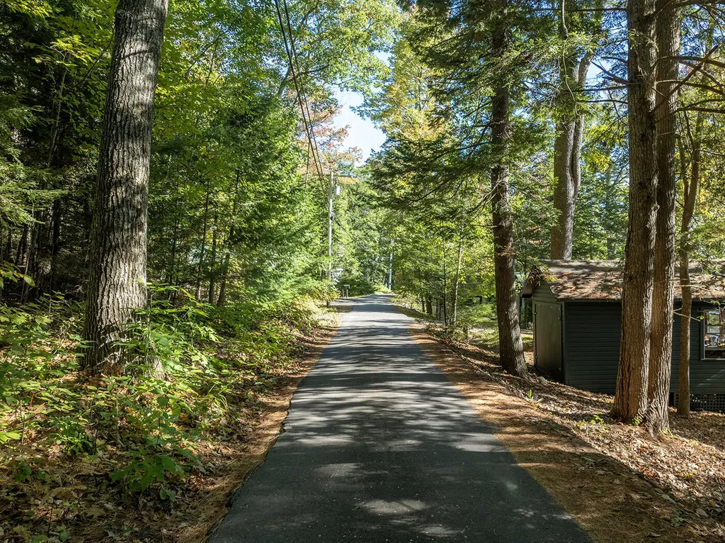 68 Norton Pond Road Lincolnville ME 04849