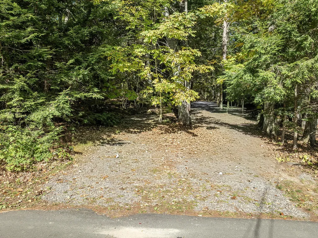 68 Norton Pond Road Lincolnville ME 04849