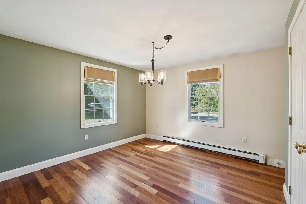37 Felicia Lane Portland ME 04103