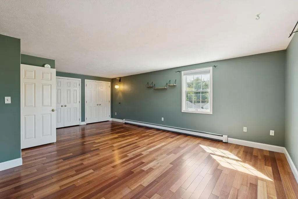 37 Felicia Lane Portland ME 04103