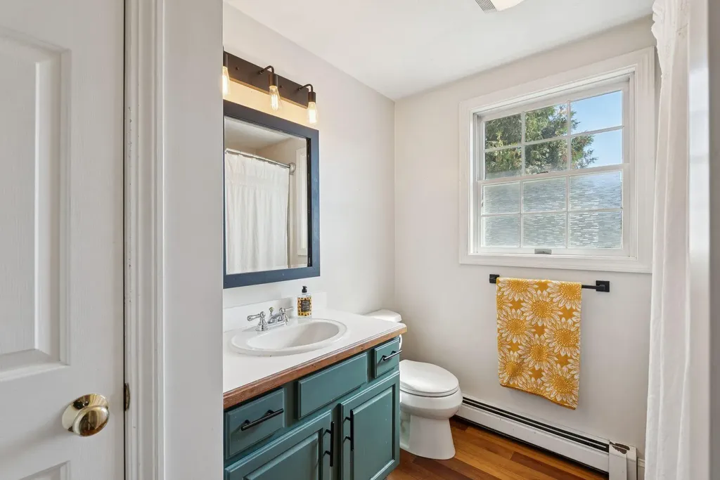 37 Felicia Lane Portland ME 04103