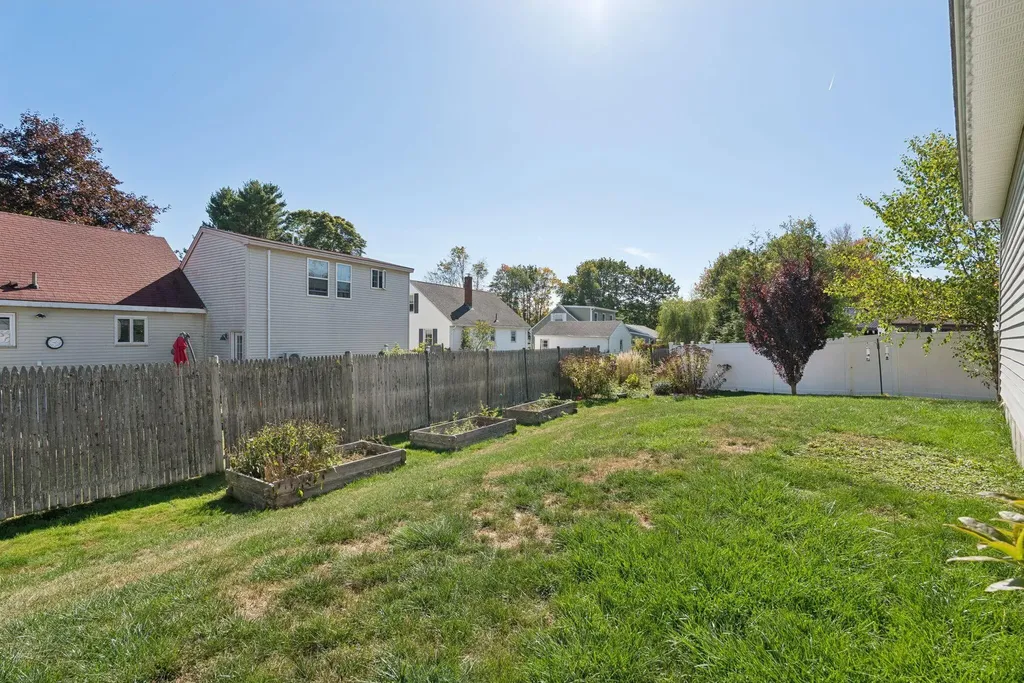 37 Felicia Lane Portland ME 04103