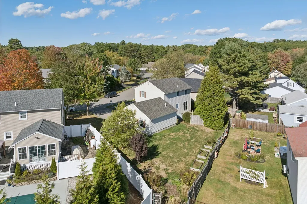 37 Felicia Lane Portland ME 04103