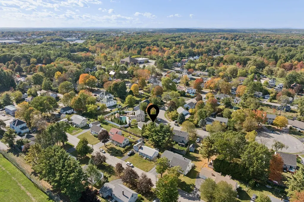 37 Felicia Lane Portland ME 04103
