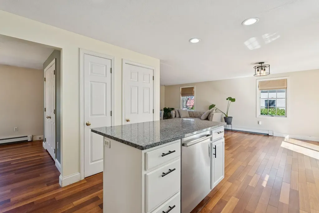 37 Felicia Lane Portland ME 04103