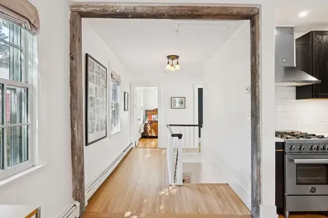 196 Spring Street Portland ME 04102