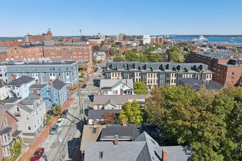 196 Spring Street Portland ME 04102