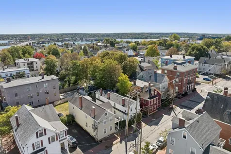196 Spring Street Portland ME 04102