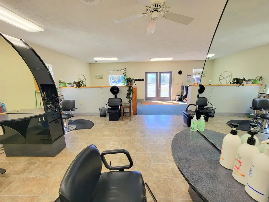 399 Wilton Road Farmington ME 04938