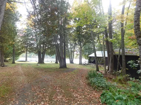 31 Swan Lane Dexter ME 04930