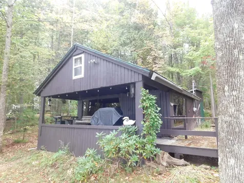 31 Swan Lane Dexter ME 04930