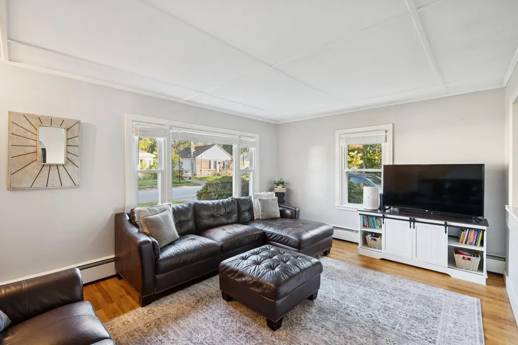 31 Whipple Street Winslow ME 04901