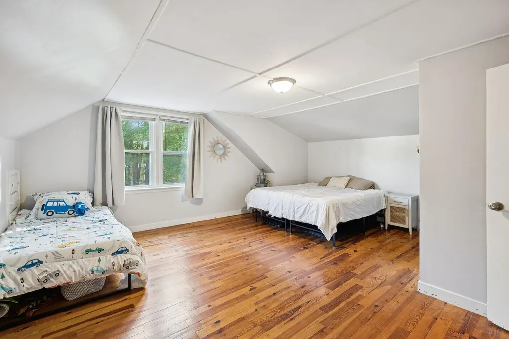 31 Whipple Street Winslow ME 04901