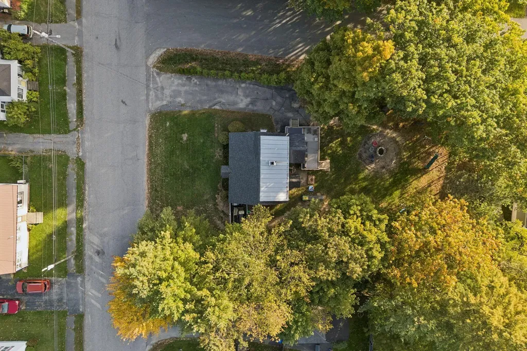 31 Whipple Street Winslow ME 04901