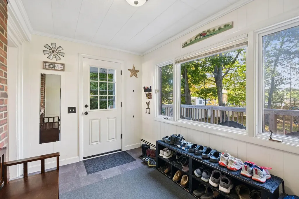 31 Whipple Street Winslow ME 04901