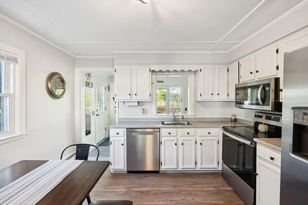 31 Whipple Street Winslow ME 04901
