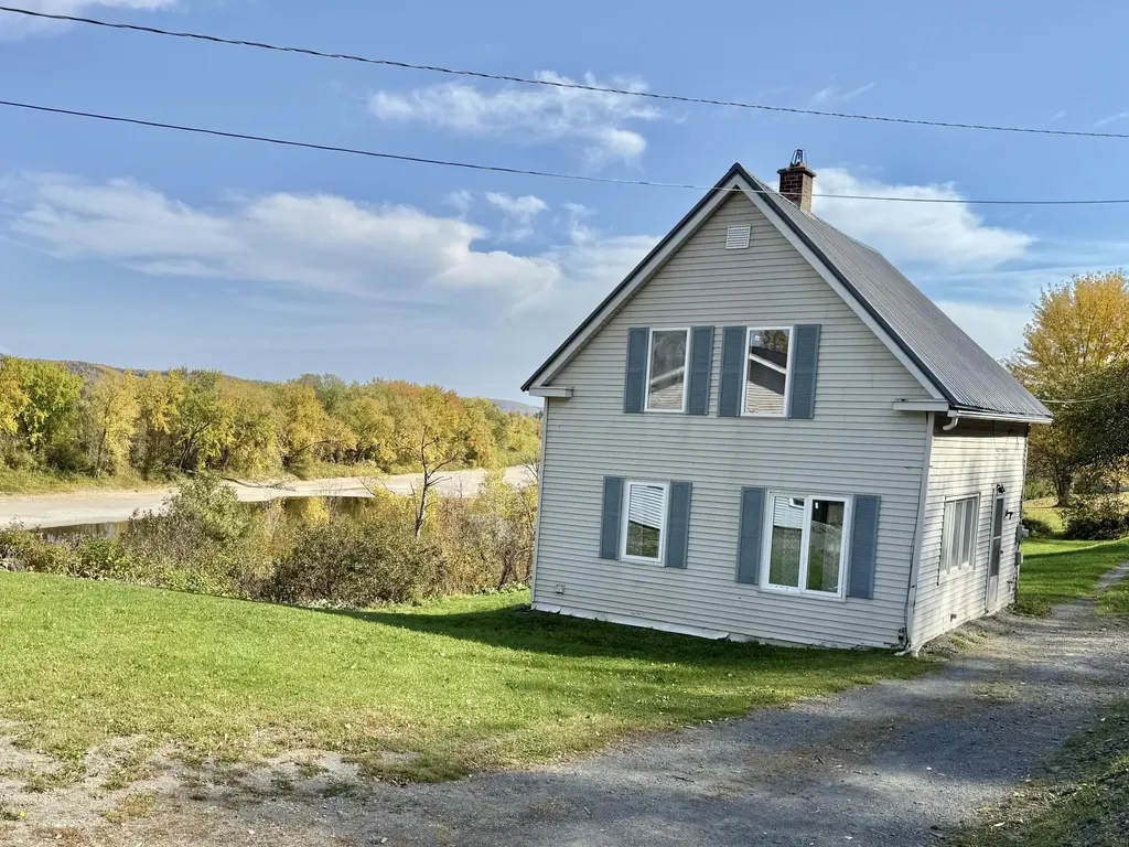 500 Us Route 1 Frenchville ME 04745
