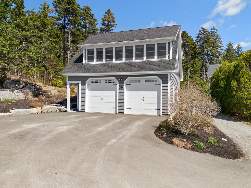 5 Little Dog Path South Thomaston ME 04858