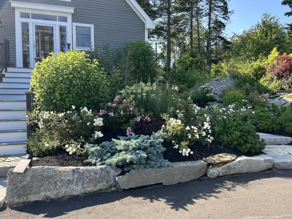 5 Little Dog Path South Thomaston ME 04858