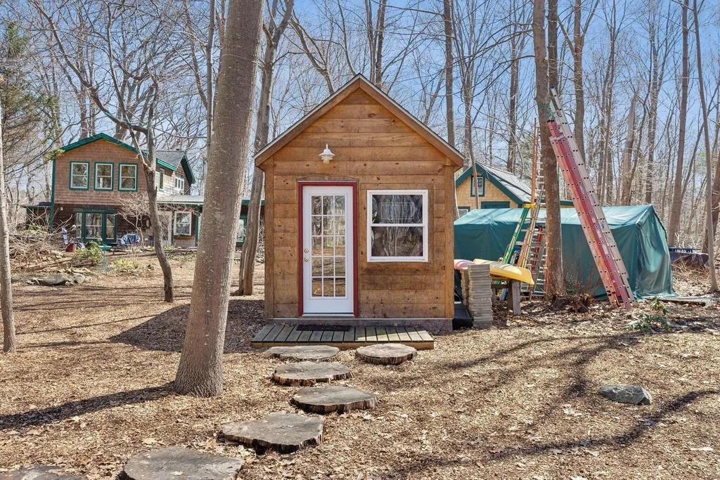 4 Wiley Street Portland ME 04108
