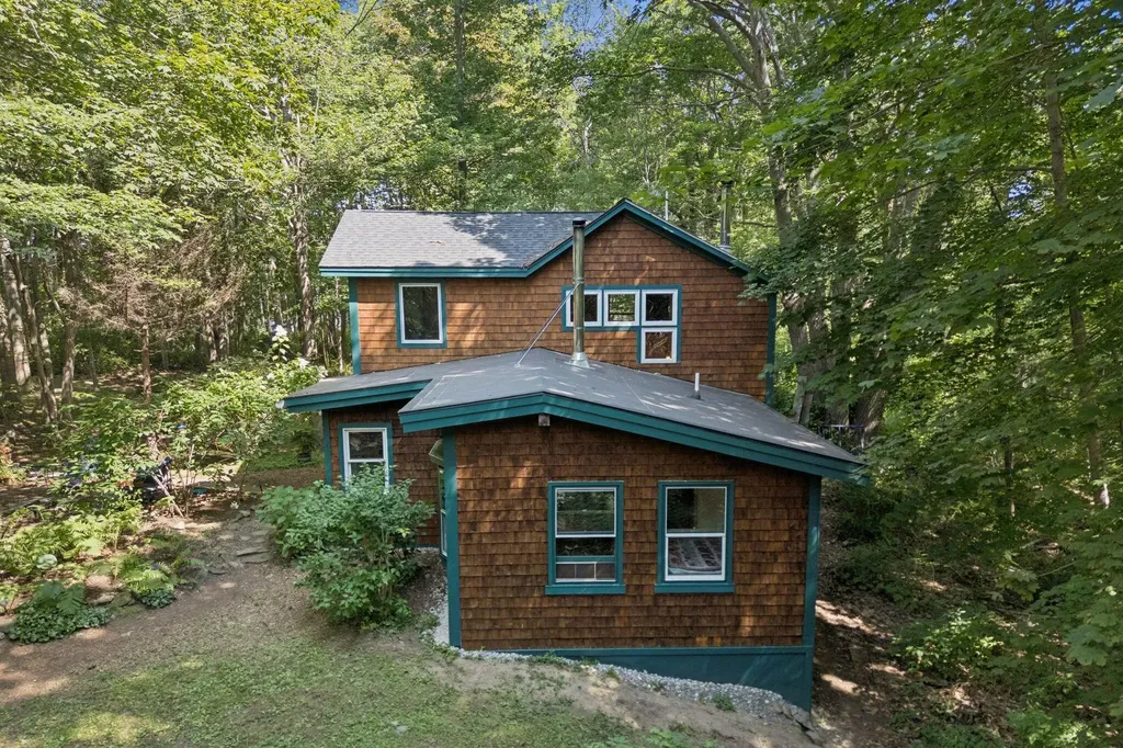 4 Wiley Street Portland ME 04108