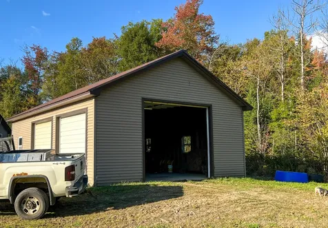 60 Hydes Way Palermo ME 04354