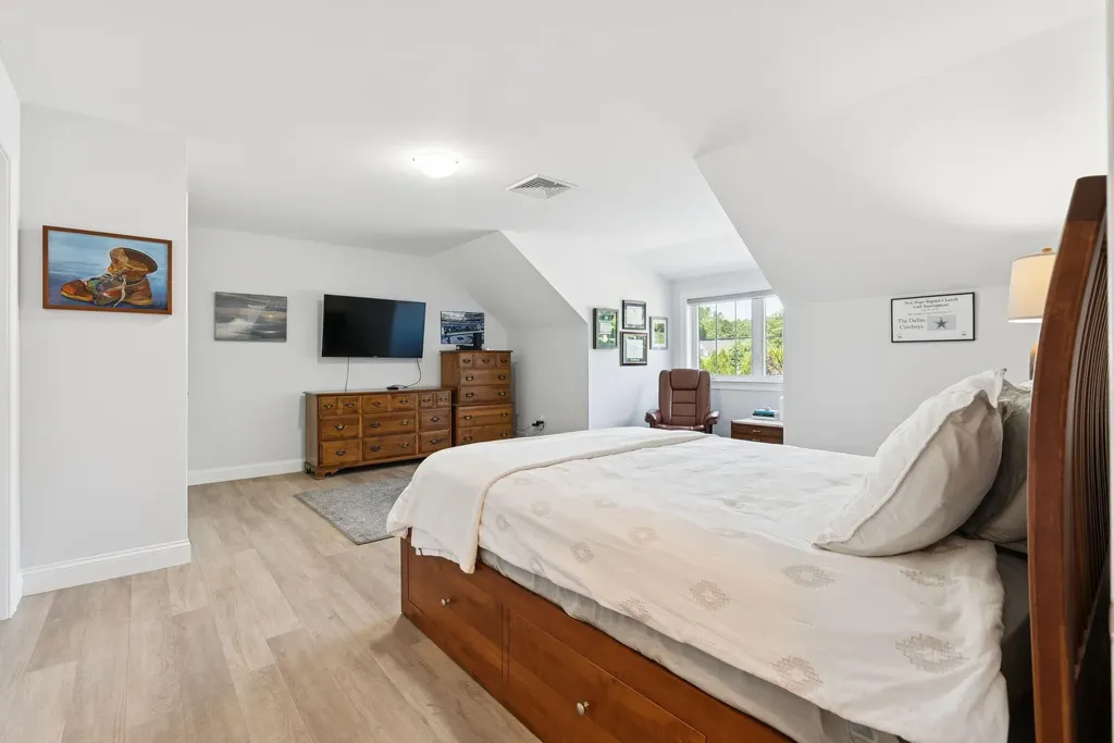 2 Chestnut Lane Kennebunk ME 04043