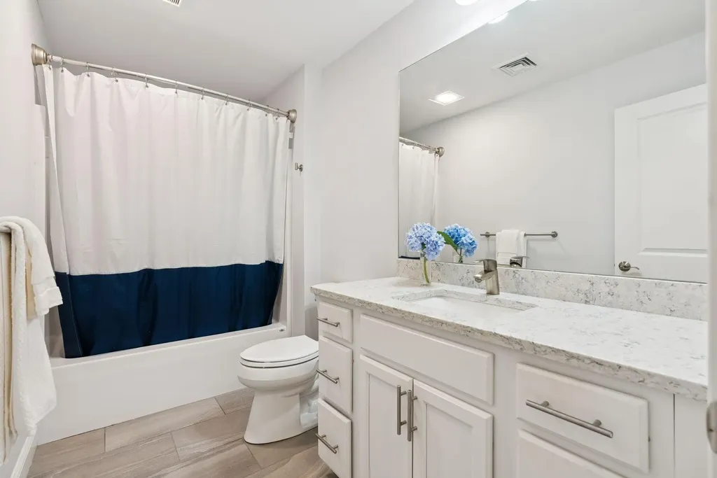 2 Chestnut Lane Kennebunk ME 04043