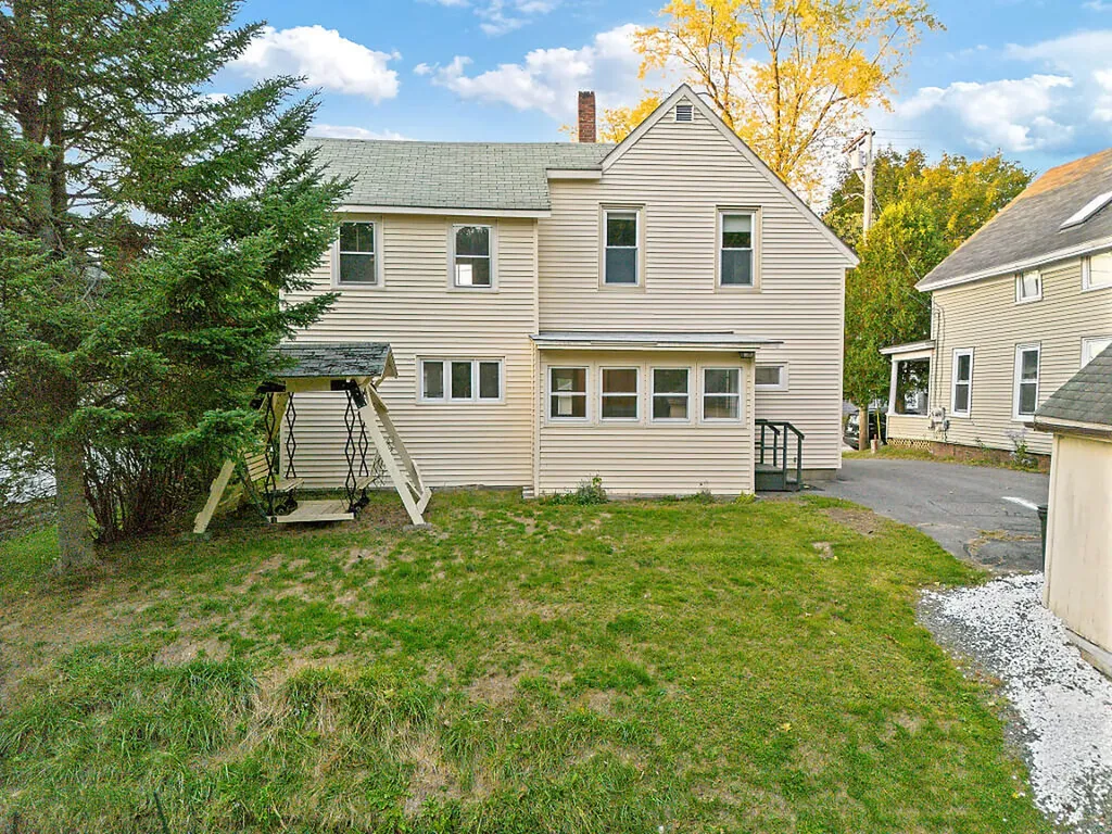 2058 N Belfast Avenue Augusta ME 04330