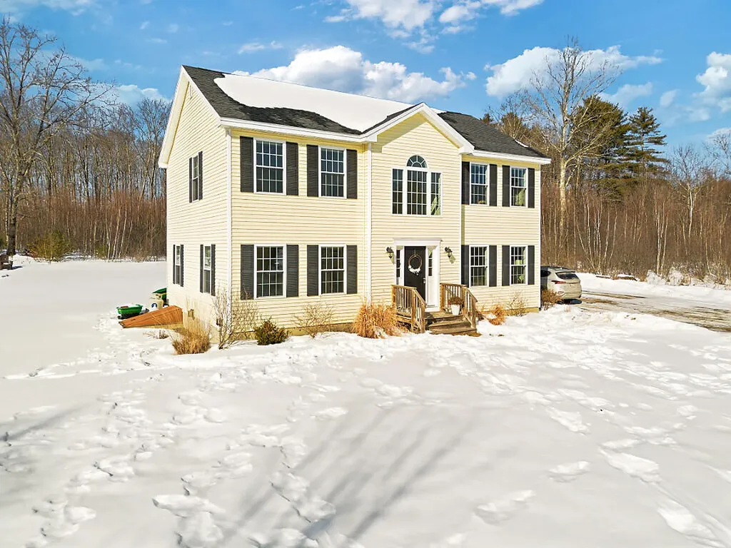 67 Rockwood Estates West Gardiner ME 04345