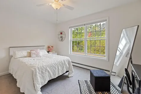 67 Rockwood Estates West Gardiner ME 04345