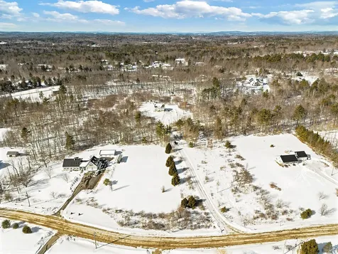 67 Rockwood Estates West Gardiner ME 04345