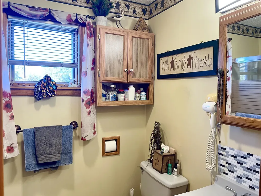 28 Messina Drive Skowhegan ME 04976